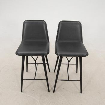 Space Copenhagen bar stools 1 pair "Spine Wood Base" for Fredericia furniture Denmark 2000s.