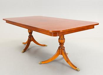 MATBORD, mahogny, England 1900-tal.