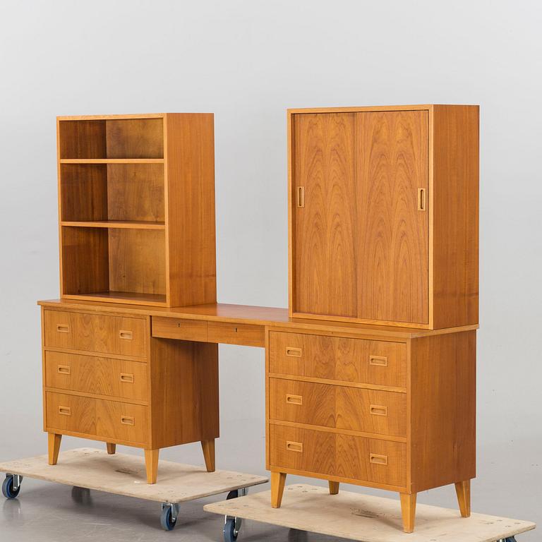 HYLLSYSTEM MED SKRIVBORD, String design 1950-60-tal.