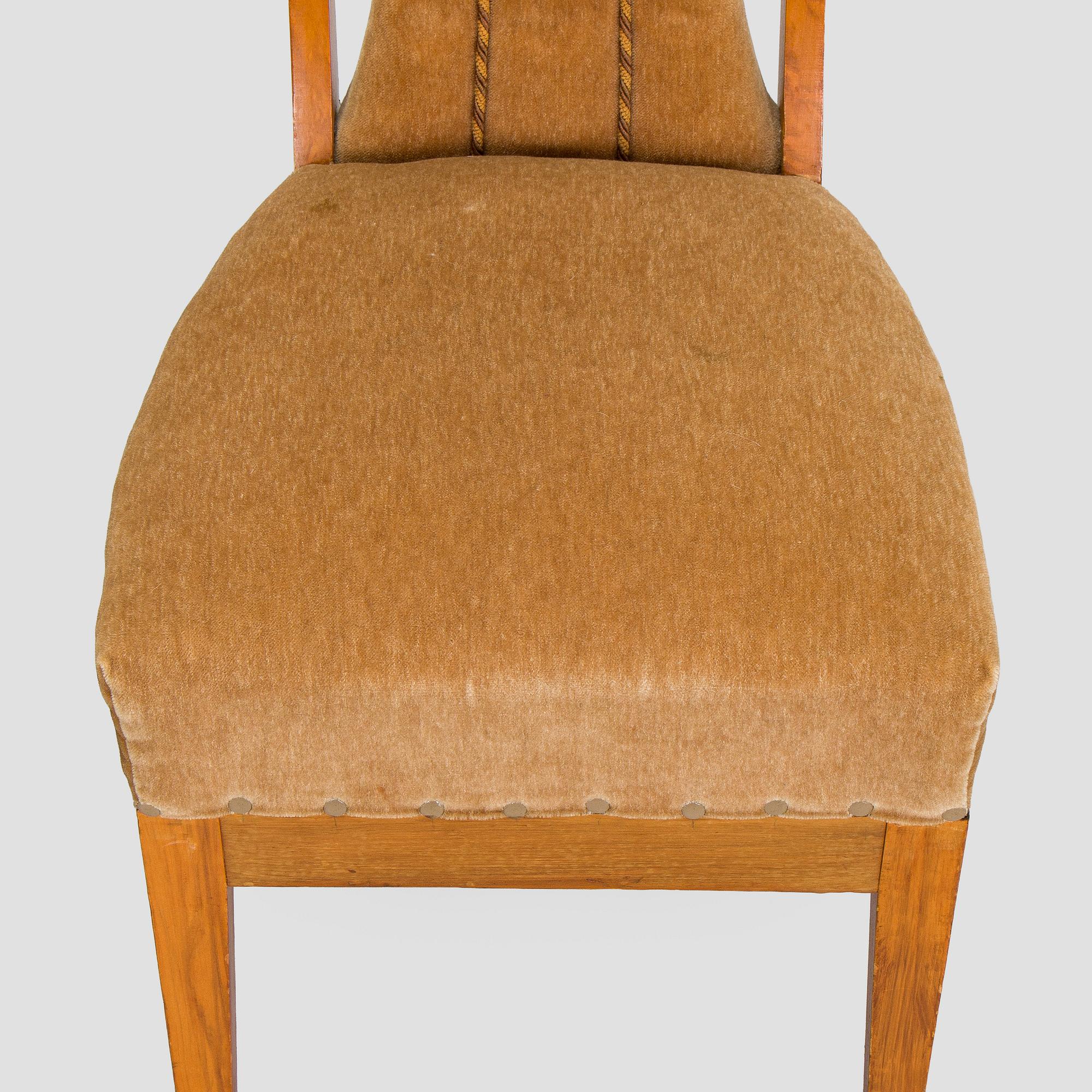 Adolf Koskinen, table and 4 chairs, for Elias Hollo Puunjalostustehdas, 1910s/1920s.