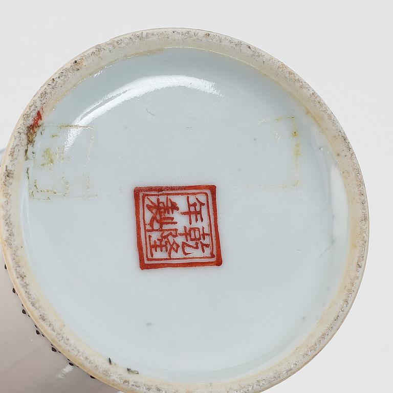 Vas, Kina, republikstil, 1900-tal.