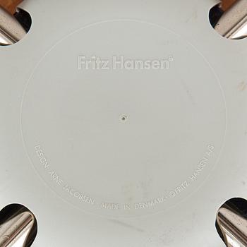Arne Jacobsen, six "Seven" chairs, Fritz Hansen, Denmark late 20th century.