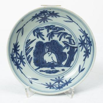 Skålfat, porslin, Kina, Mingdynastin (1368-1644).