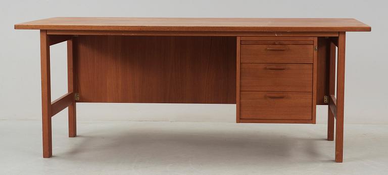 SKRIVBORD samt KARMSTOL, Johansson & Söner, Hyssna, 1950/1960-tal.