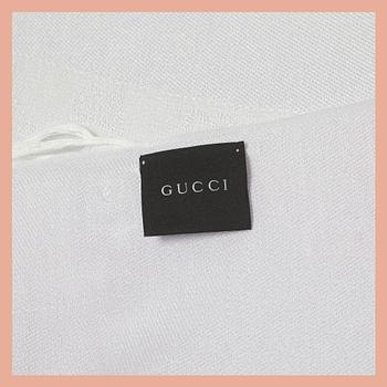 SJAL, Gucci.