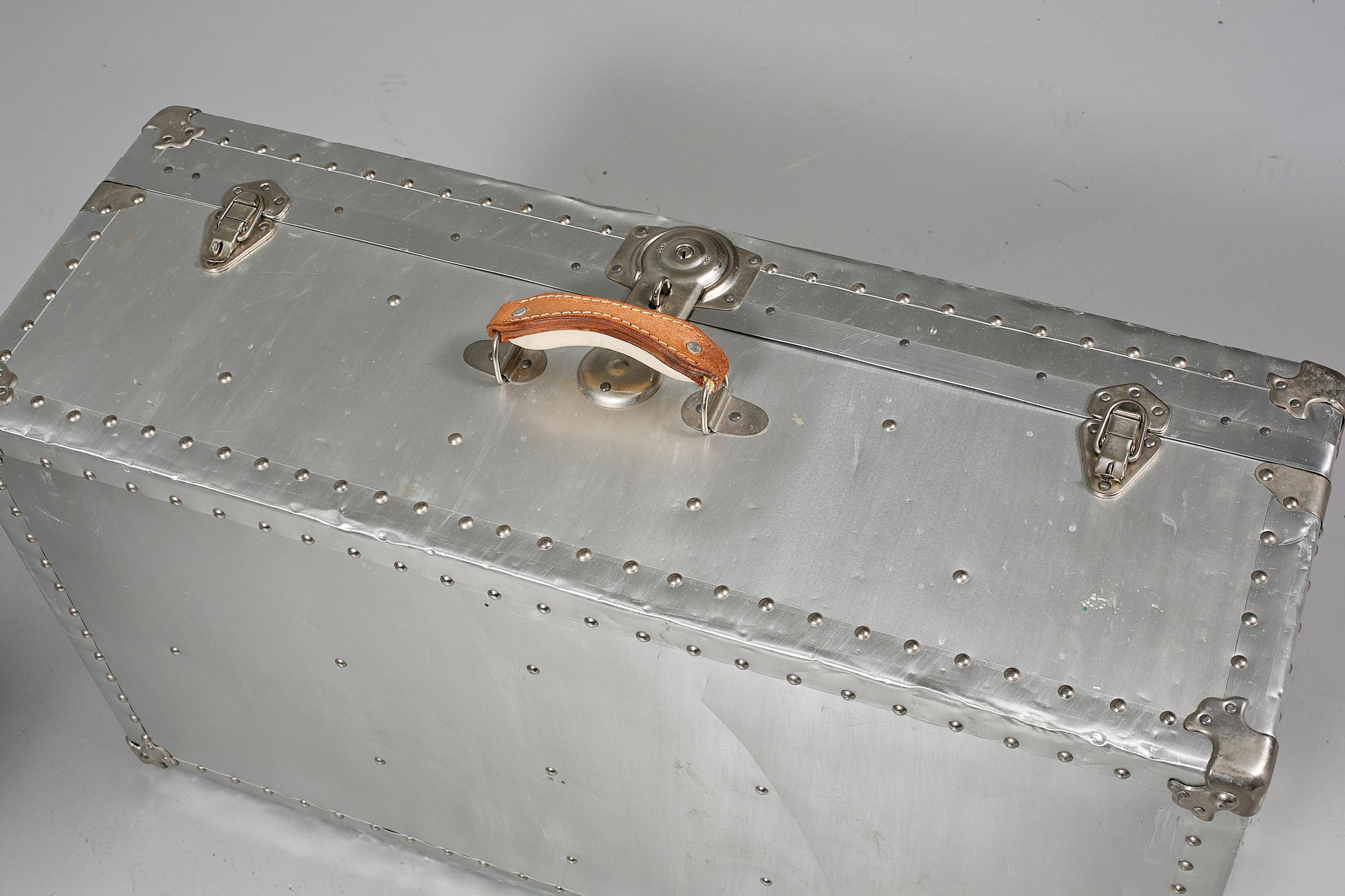 KOFFERTAR, 2 st, 1900-talets fjärde kvartal.