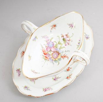 SÅSSKÅL, porslin, Meissen, 1900-talets första hälft.