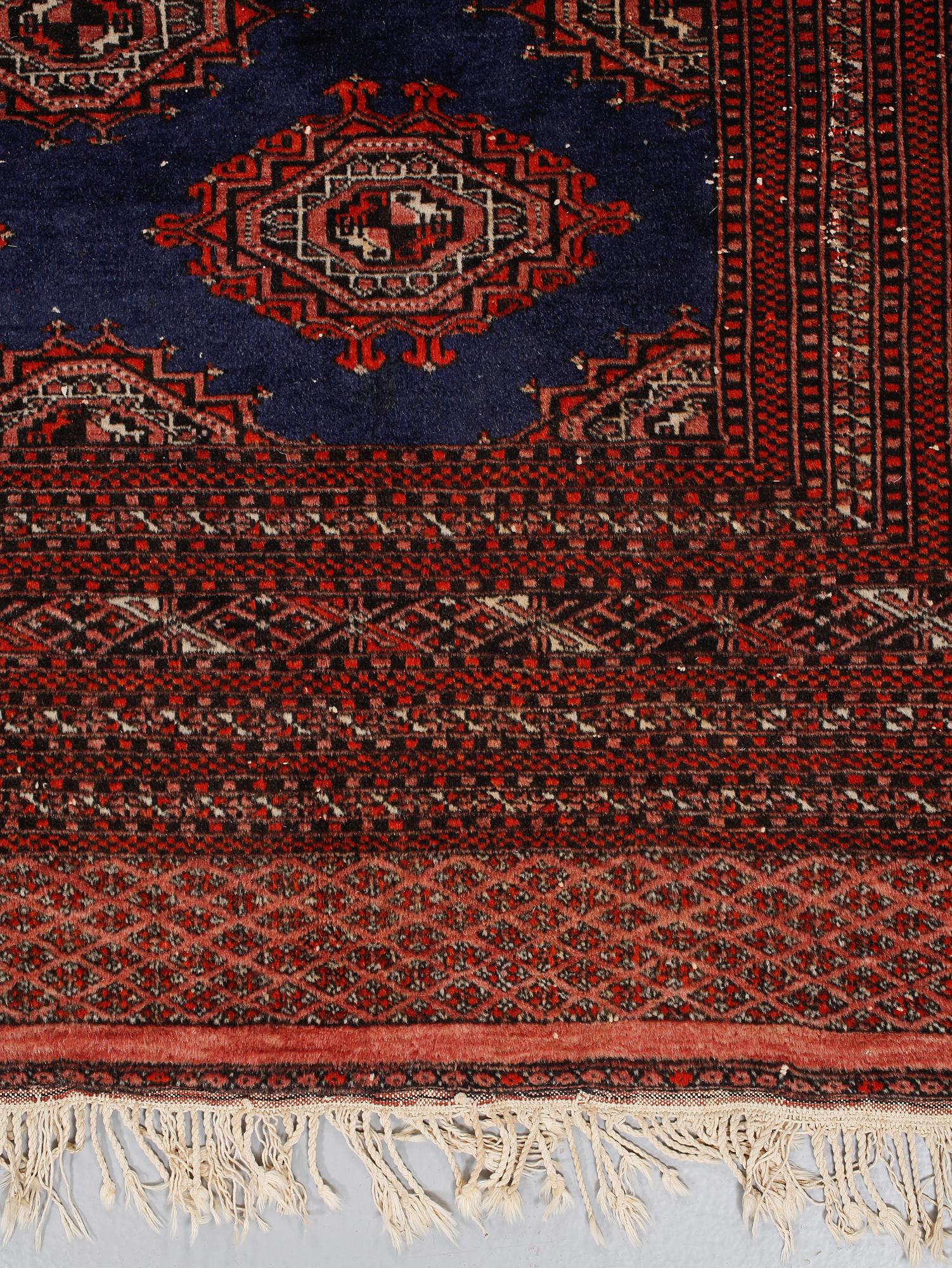 MATTA, Pakistan, old, 275x185 cm.
