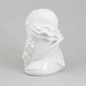 A porcelain bust of Christ from Staats Fachschule, Karlsbad, Czechoslovakia.