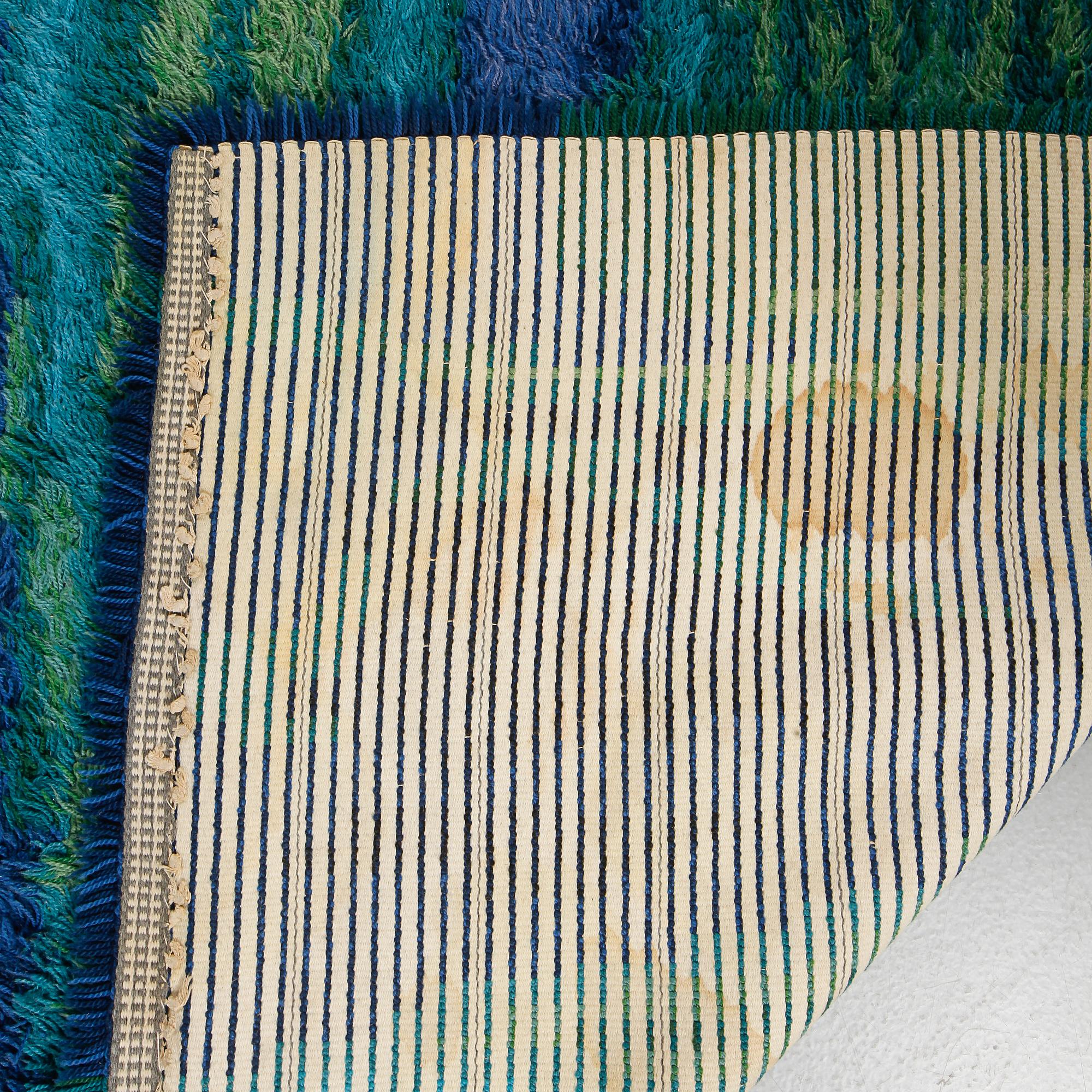 MATTA, rya, omkring 1900-talets mitt, 195 x 145 cm.