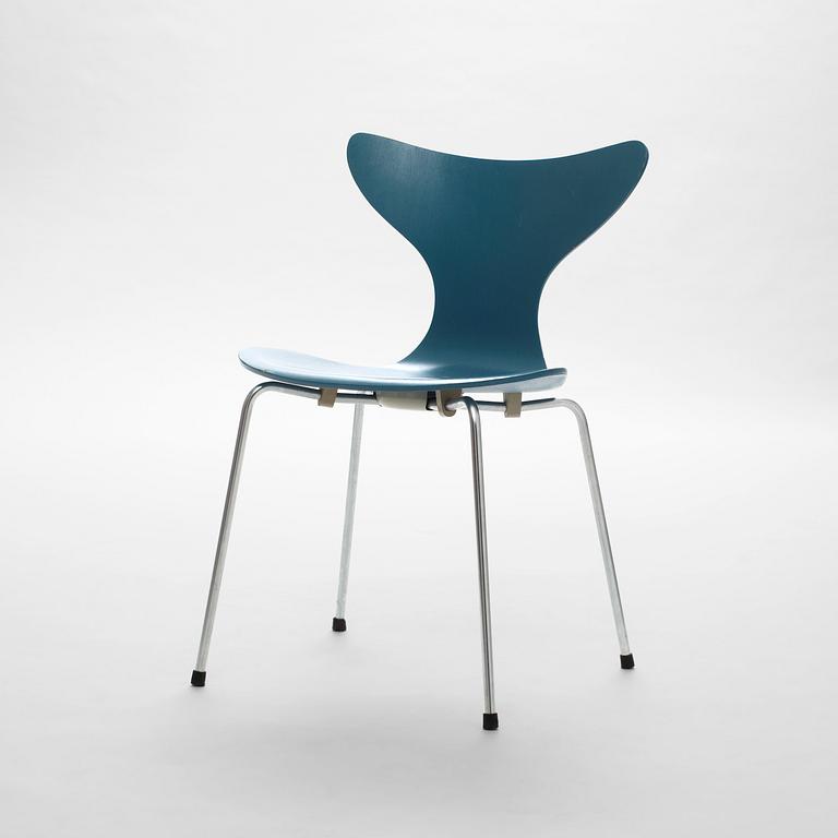 STOL, "Måsen / Mågen", Arne Jacobsen, Fritz Hansen, 1970.