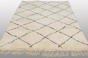 A moroccan rug, 277 x 200 cm.