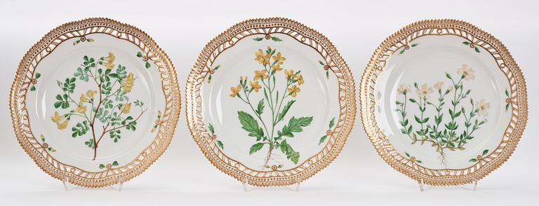 A Royal Copenhagen 'Flora Danica' part dinner service, Denmark, 20th Century.