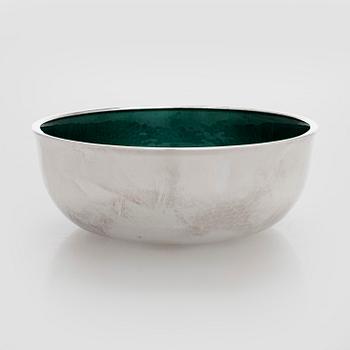 A. Tillander, skål, sterlingsilver och emalj, Åbo 2005.