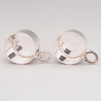 BERTEL GARDBERG, BÄGARE, 2 st, silver (925), Ekenäs, Finland 1975.