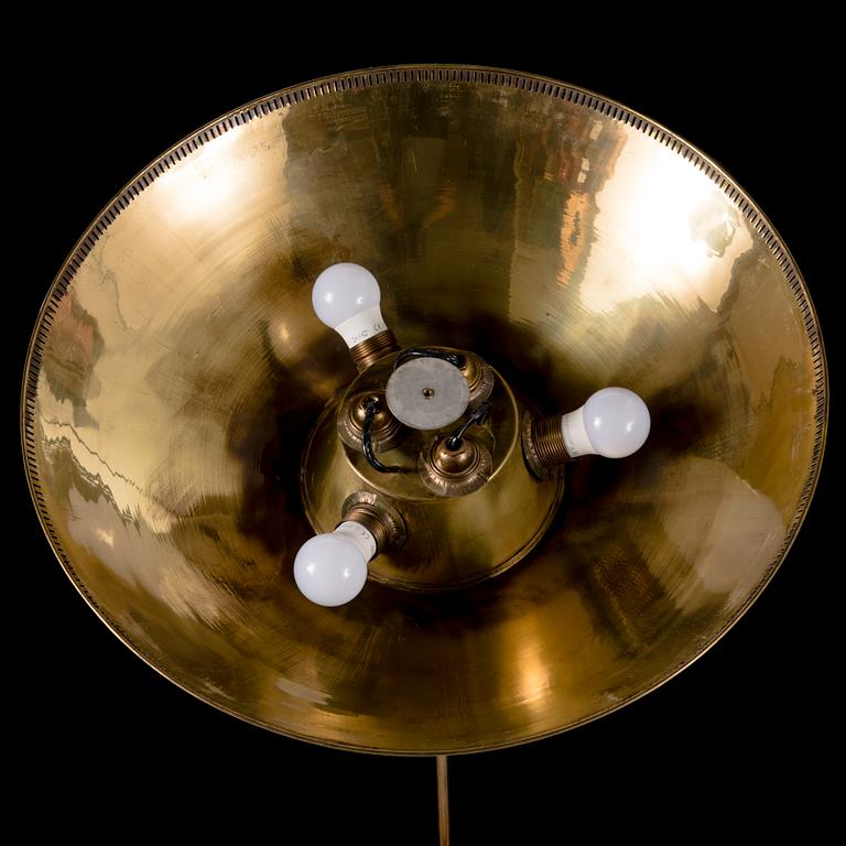 PAAVO TYNELL, kattovalaisin, Taito /Idman 1900-luvun puoliväli.