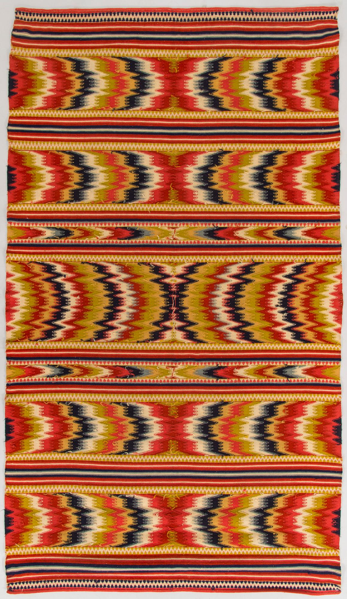 Kudos, rölakan, noin 1900. N. 185 x 106 cm.