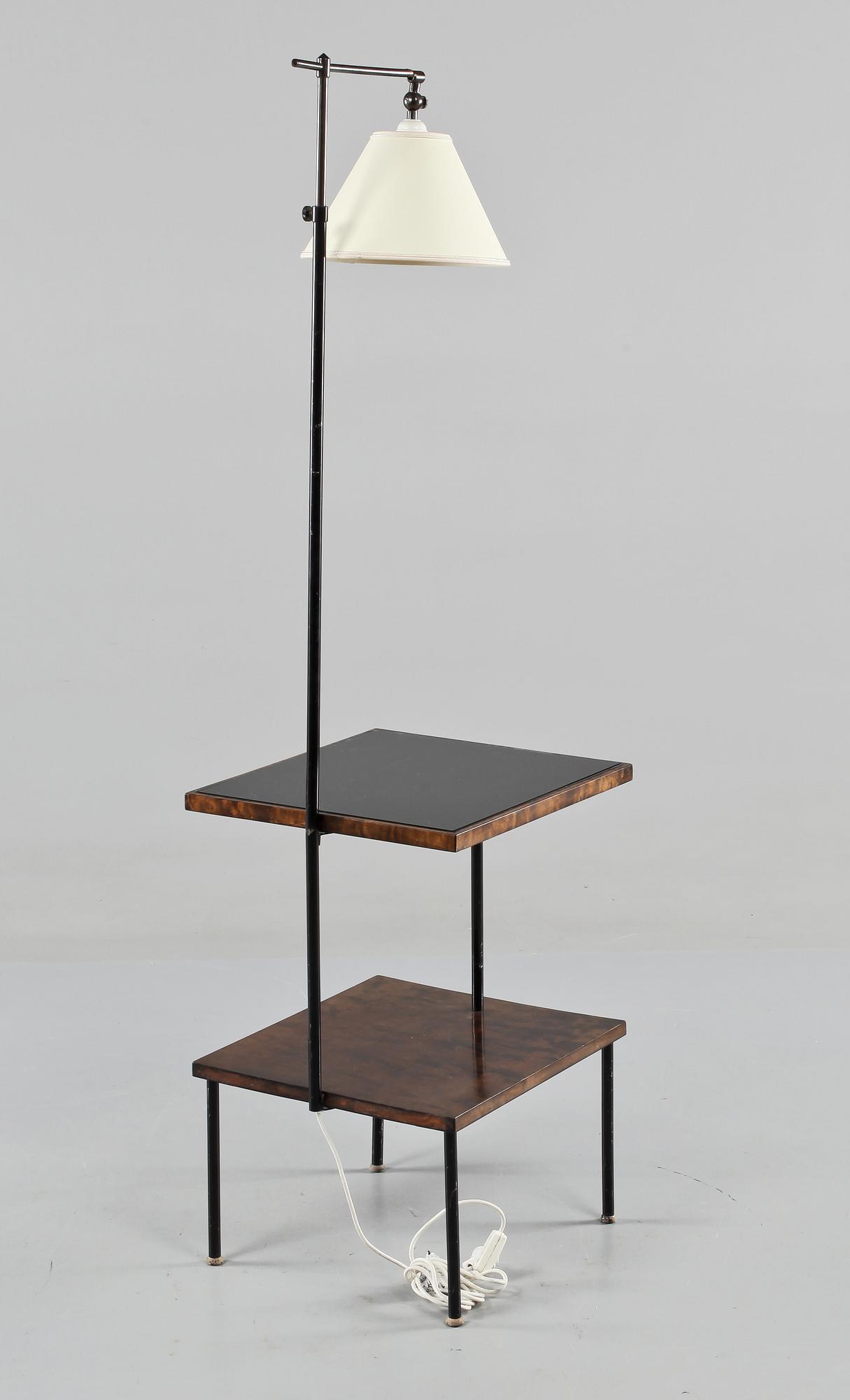 GOLVLAMPA, art déco, 1900-talets första hälft.