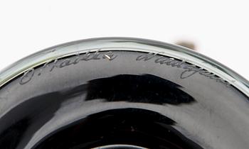 A glass bird, 'Kiikkuri', signed O. Toikka, Nuutajärvi. Mid 1990s.