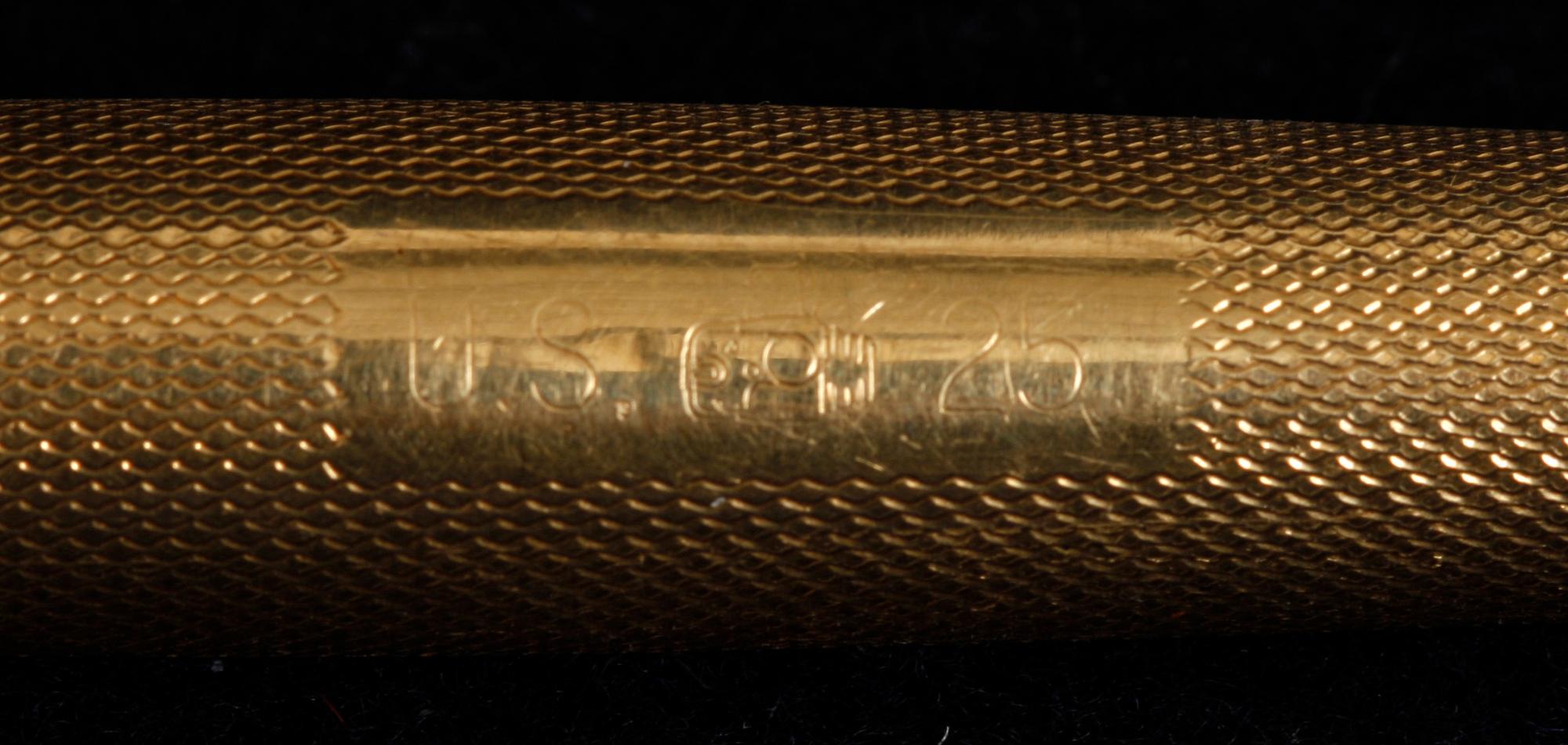 PENNA, Parker, 18 K guld samt 14 K guld.
