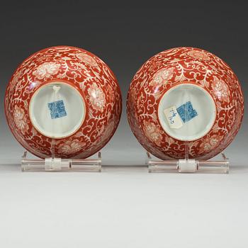 A pair of coral red bowls, Late Qing dynasty with Daoguang seal mark.