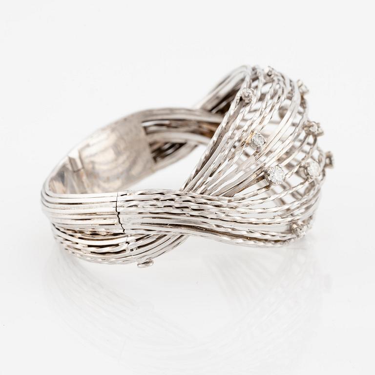 Sterlé, tillskrivet, armband 18K guld med runda briljantslipade diamanter.