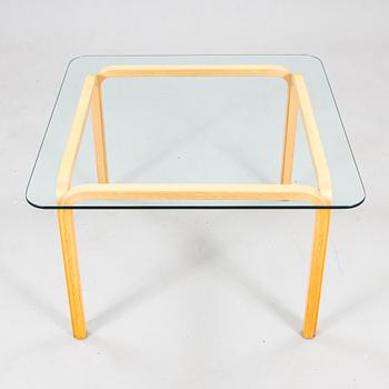 Alvar Aalto, Pöytä, Y805B, Artek.