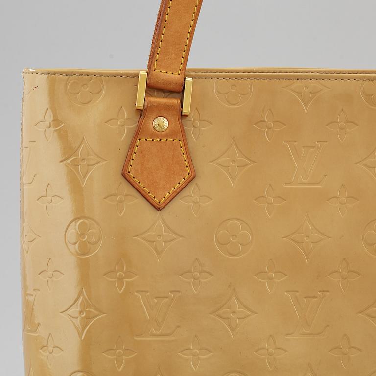 LOUIS VUITTON, 'Vernis Houston bag'.
