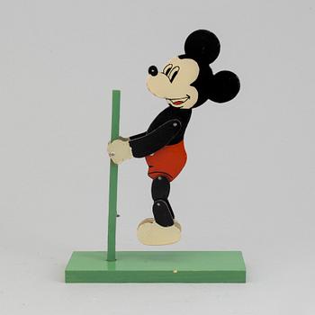 MUSSE PIGG, träfigur samt födelsedagskort, bl a Ringqvists Tryckeri och kartongfabrik, 1946 & 1930-tal, Hallbrothers inc.