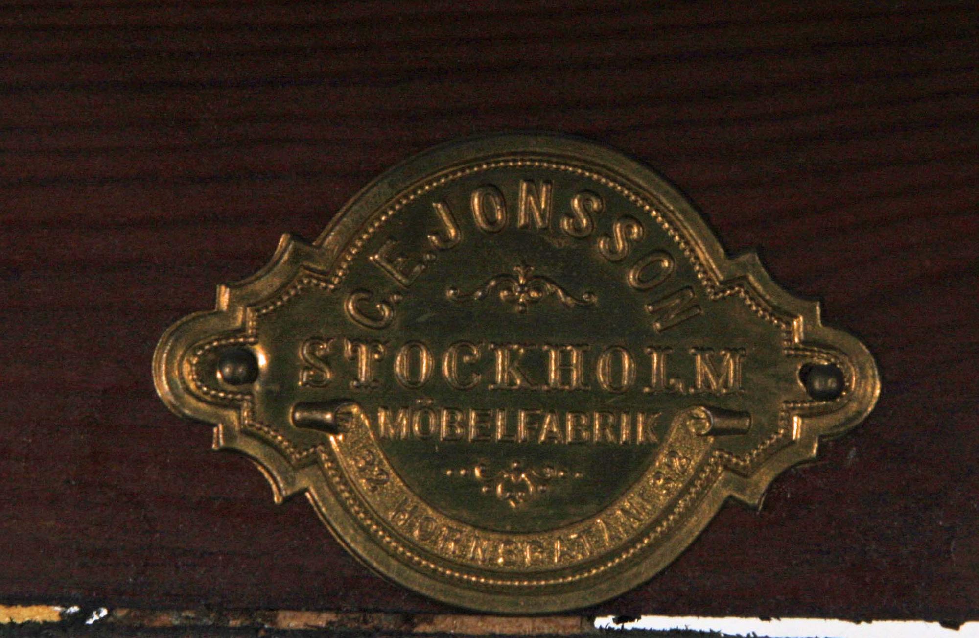 BOKHYLLA, barockstil, märkt C.E. Jonsson Möbelfabrik, Stockholm.
