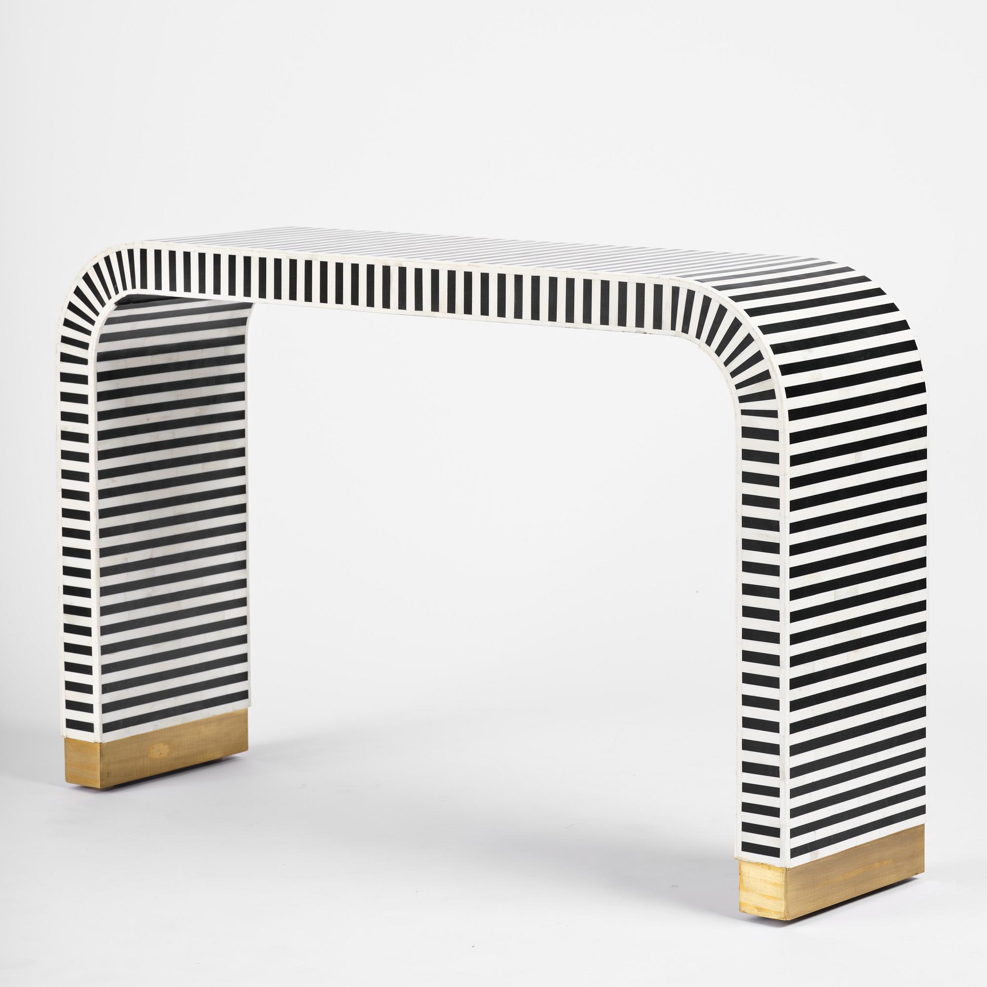 Sideboard, RIJD interior, 2020-tal.