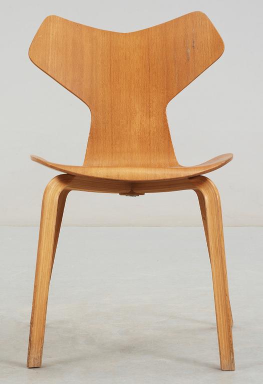 STOL, "Grand Prix", Arne Jacobsen, Fritz Hansen, Danmark.