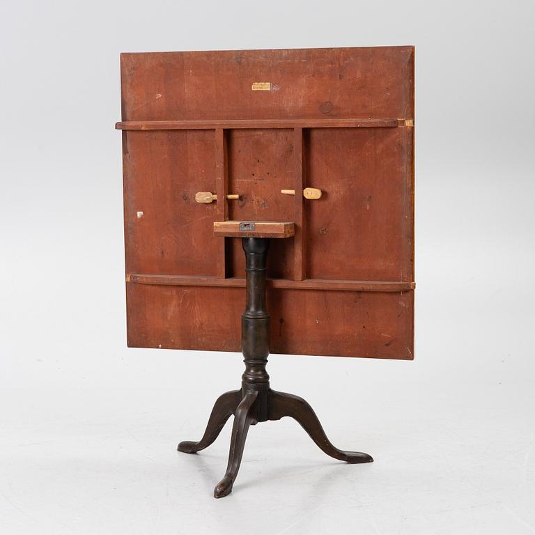 Lars Lindell, gate-leg table, Köping, first half of the 19th century.