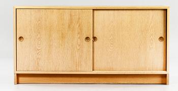 SKÅP, ARBETSBORD och BYRÅ, ur "Öresund"-serien, Børge Mogensen för AB Karl Andersson & Söner.