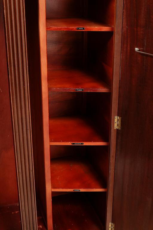 A cabinet from the first half of the 20th century.