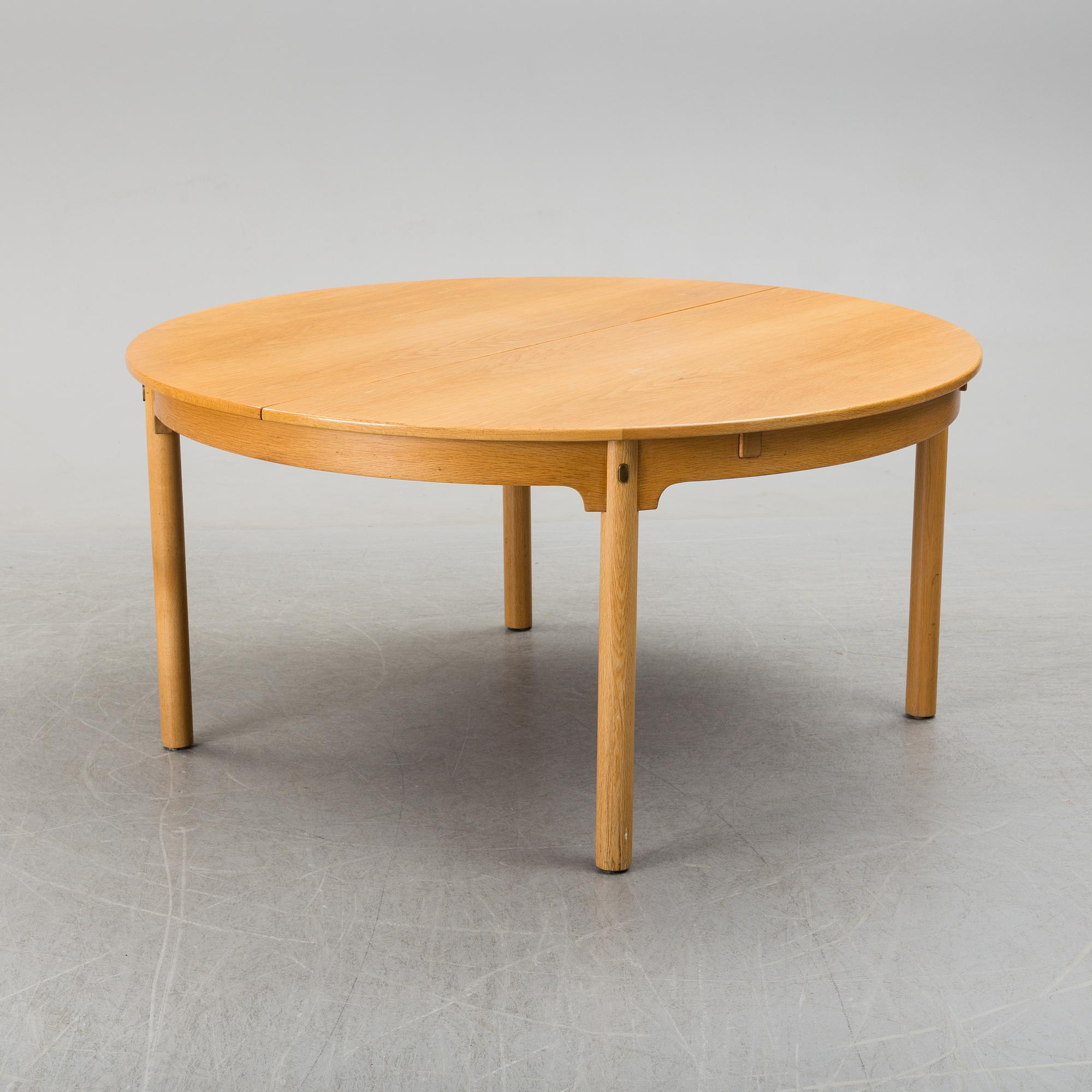 A 'Öresund' oak veneered dining table by Børge Mogensen, Karl Andersson & Söner.