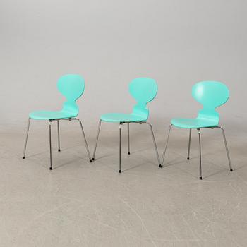 Arne Jacobsen, stolar 5 st, "Myran", Fritz Hansen, 1993.