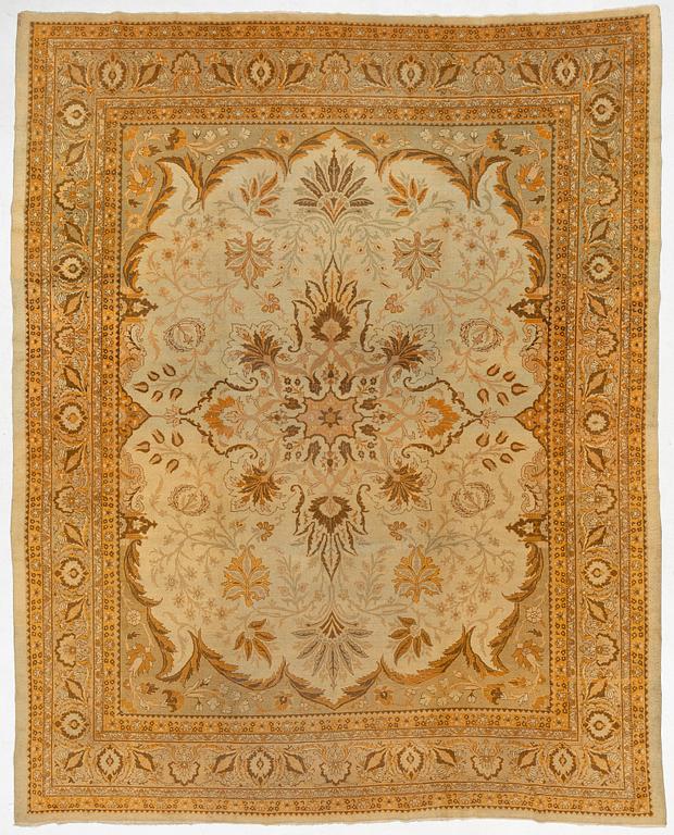 An Amritsar Carpet, North India, c 460 x 365 cm.