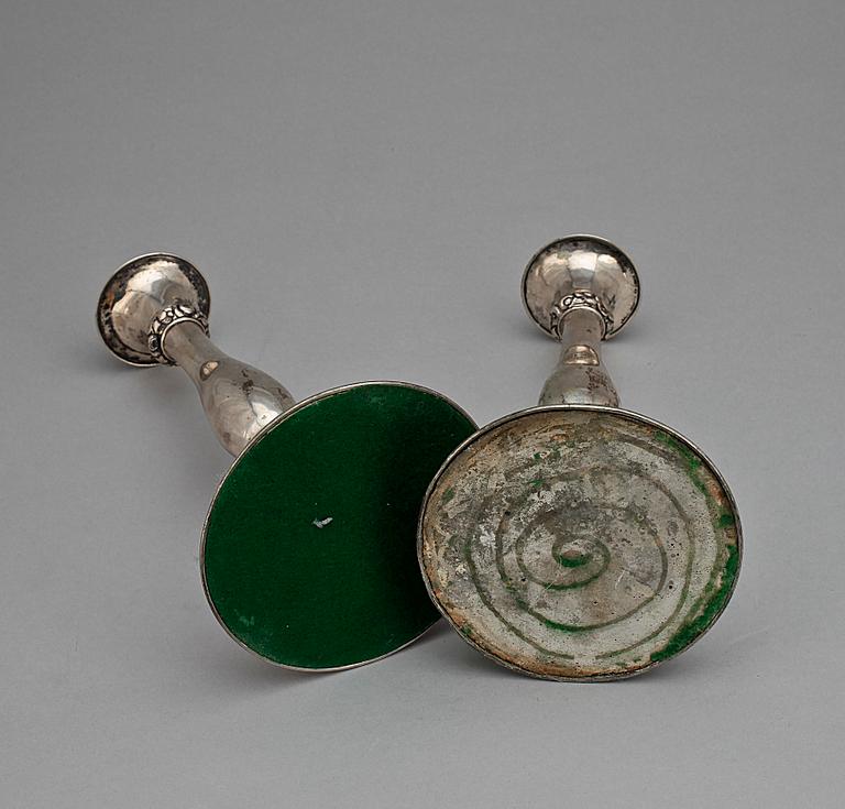 LJUSSTAKAR, ett par, silver, bär stämpel PD, Ungern, 1910-tal.