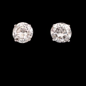 ÖRHÄNGEN, 1 par, 18 k vitguld, briljantslipade diamanter tot ca 1.00 ct.