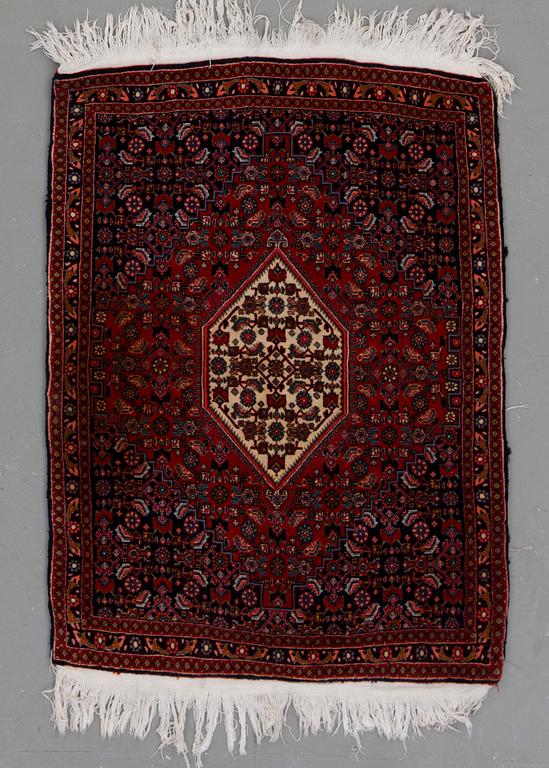 MATTA, old Bidjar. Ca 100x73 cm.