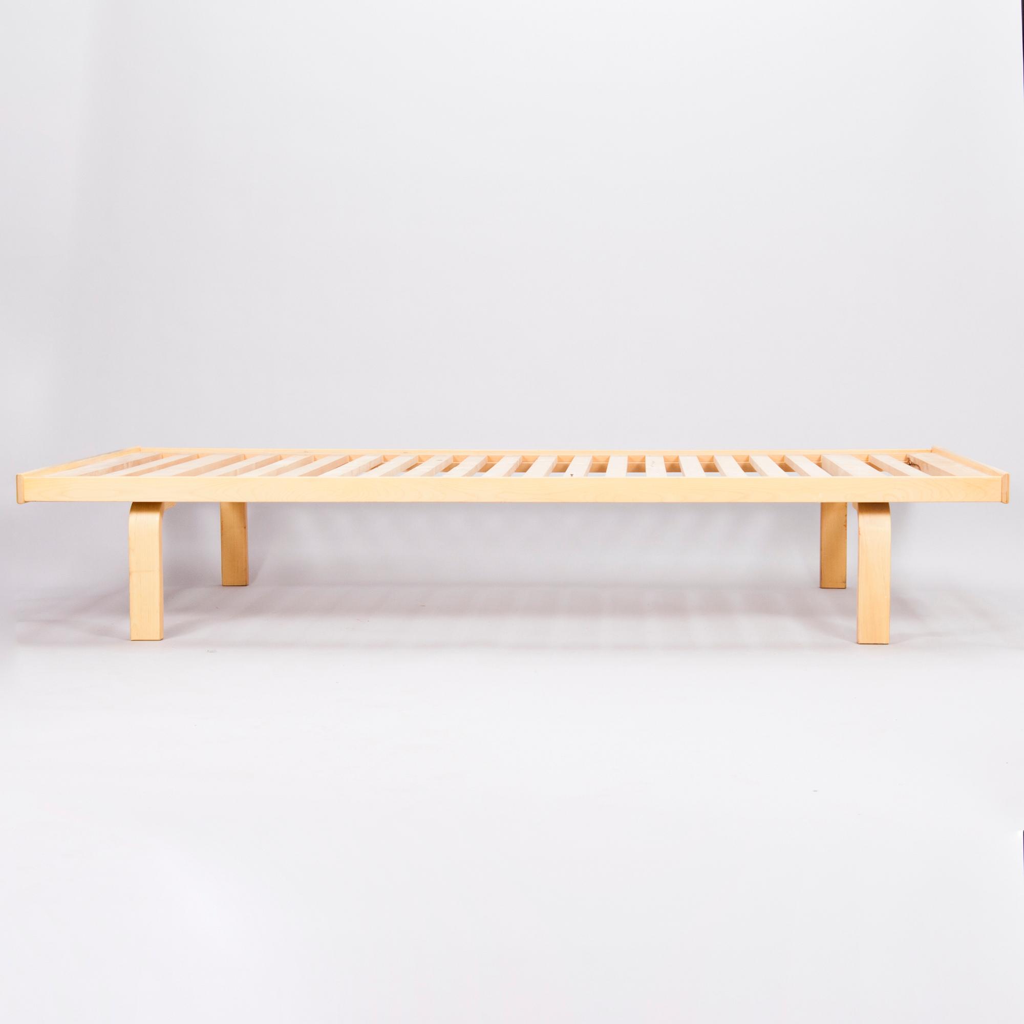 ALVAR AALTO, leposohva, malli 710, Artek, 1900-luvun loppu.