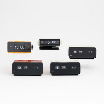 Dieter Rams & Dietrich Lubs, 5 alarm clocks, Braun.