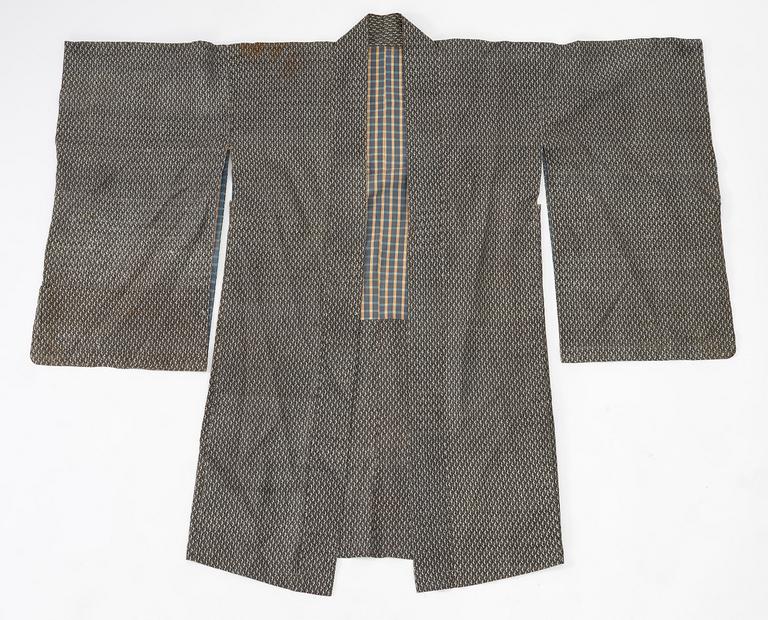 Kimono (five pieces), partially cotton, two pairs of shoes, one pair of socks, and a parasol, Japan, 20th century.