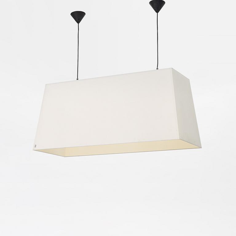 Marcel Vanders, a 'Long Light' ceiling light, Moooi.