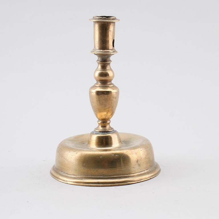 LJUSSTAKE, mässing, 1700-tal.
