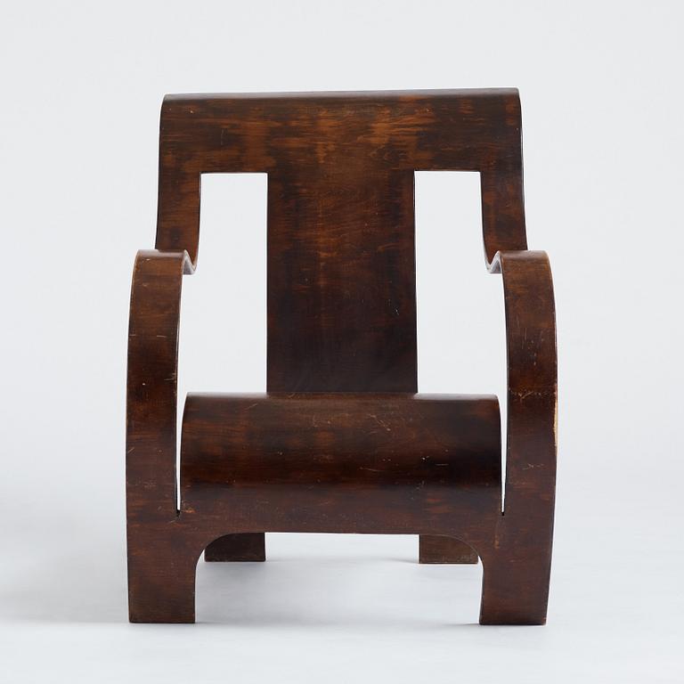 Gerald Summers, an easy chair, probably executed on license in Sweden for Makers of Simple Furniture, 1930-40's.