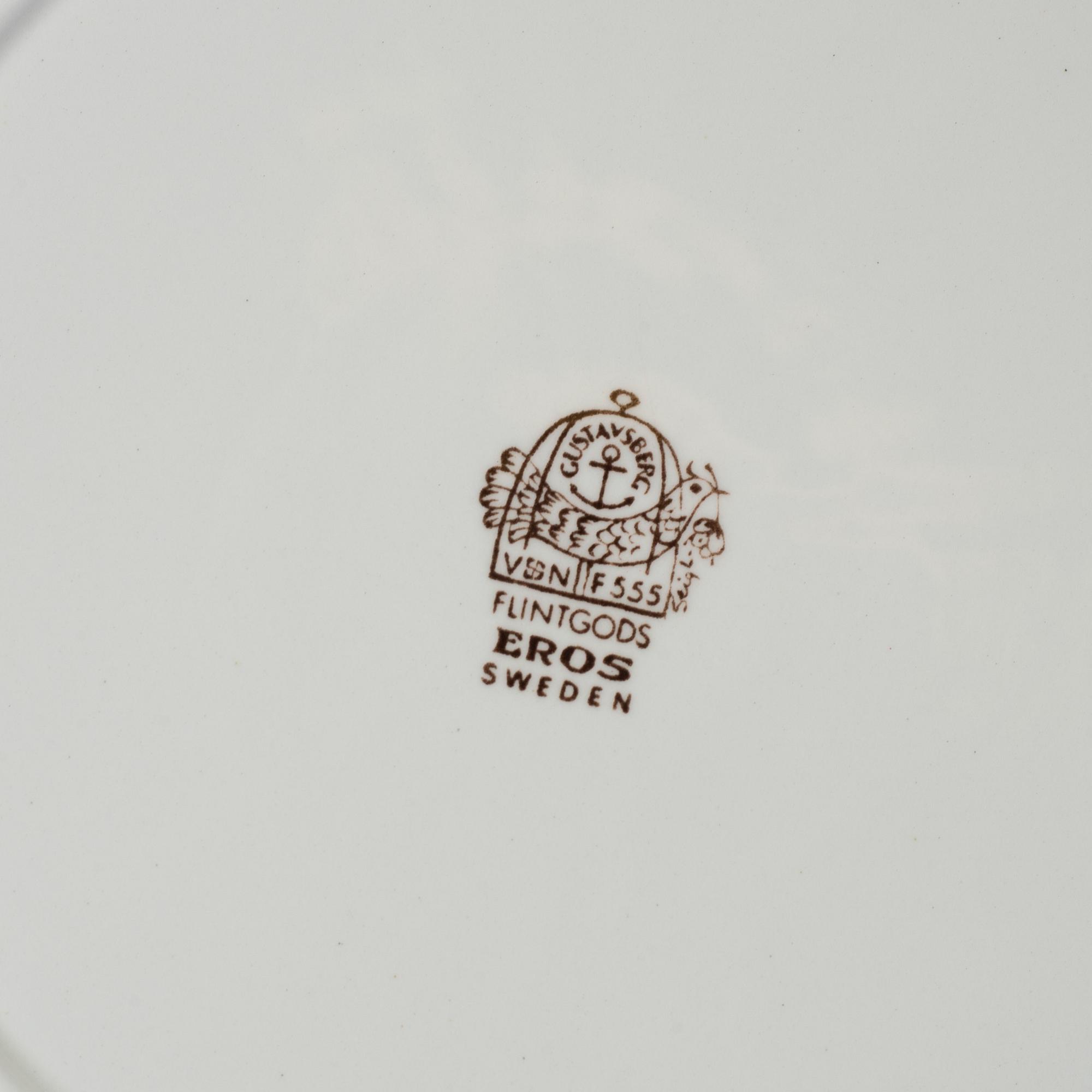 18 "Eros" dishes by Stig Lindberg for Gustavsberg.