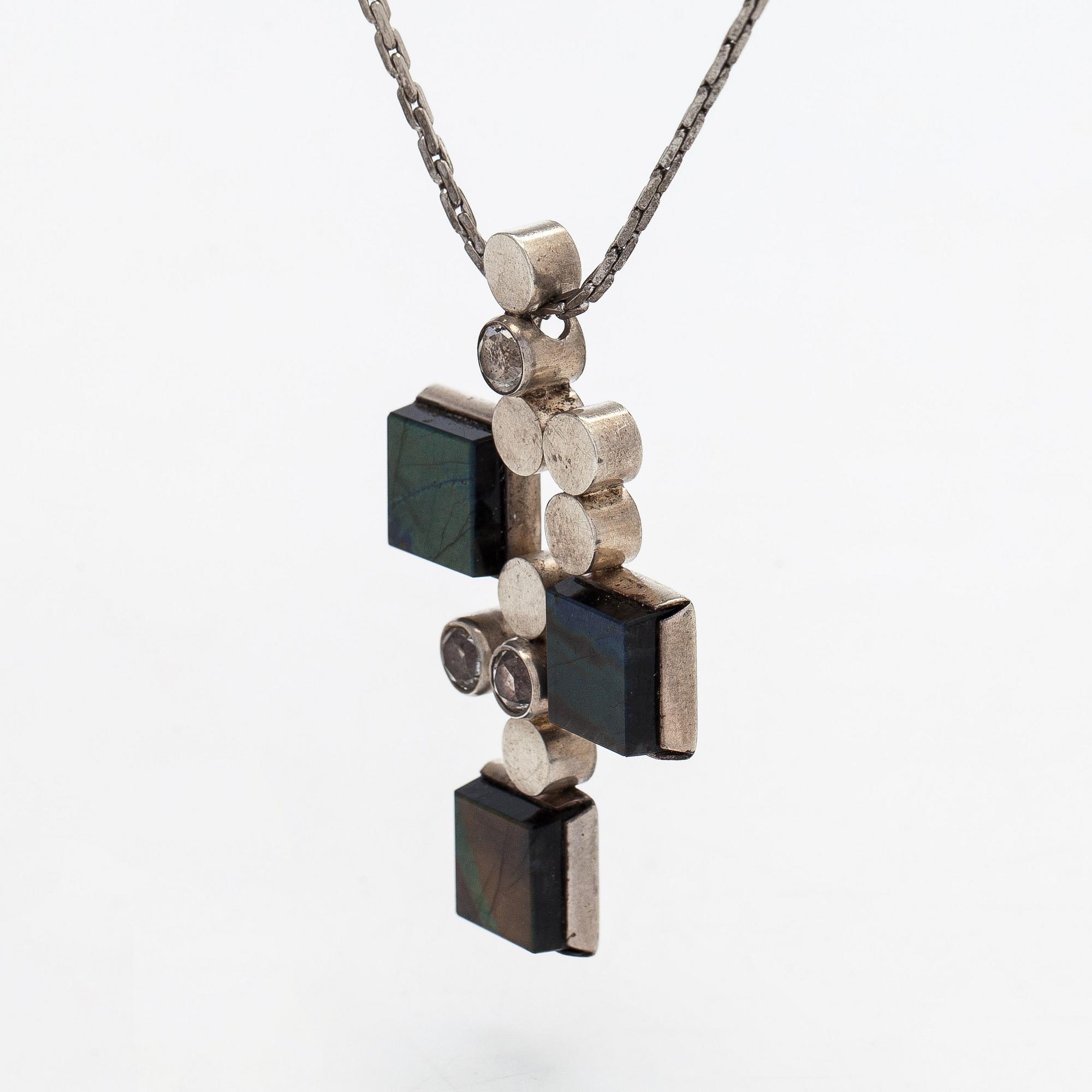 Elis Kauppi, pendant and bracelet, silver, spectrolite, Kupittaan Kulta, Turku 1965.