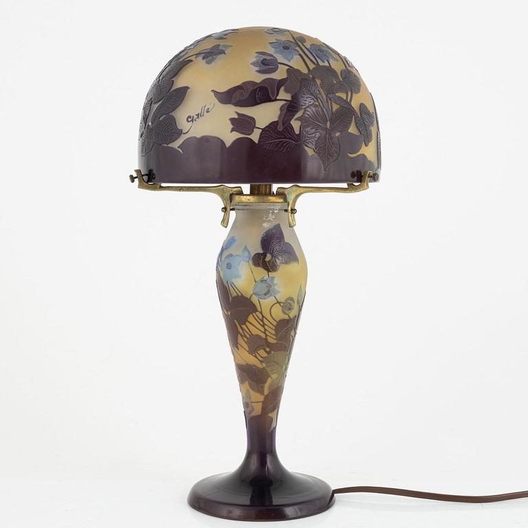 Emile Gallé, a glass table lamp, Nancy, France, Art Nouveau, circa 1900.